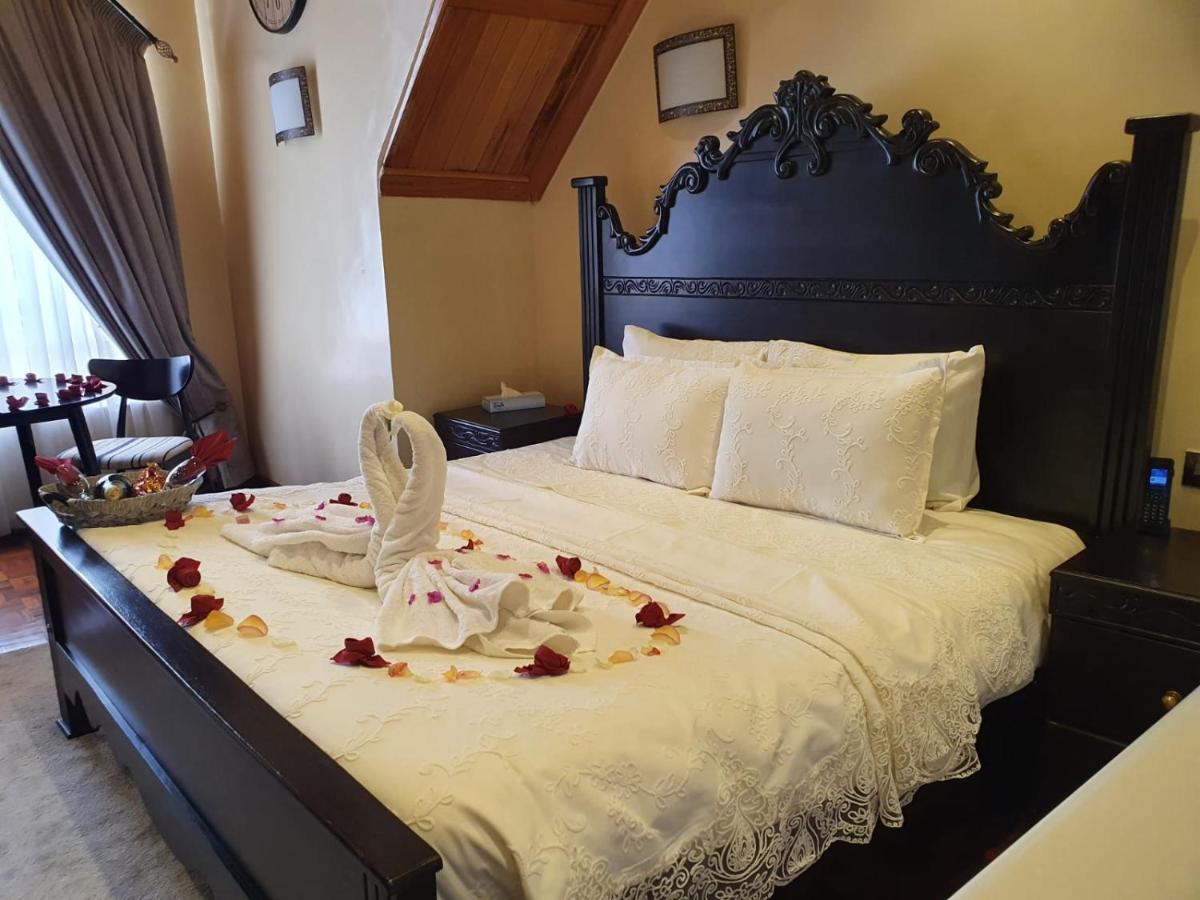 อัสยานา การ์เดนท์ Hotel Ongata Rongai ภายนอก รูปภาพ
